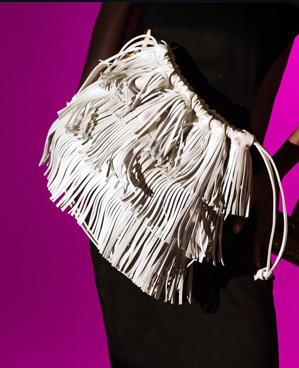 Lyra In Pearl