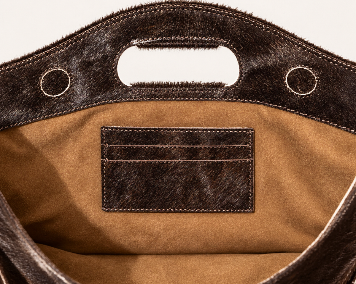 Alexandria In Cowhide No.1
